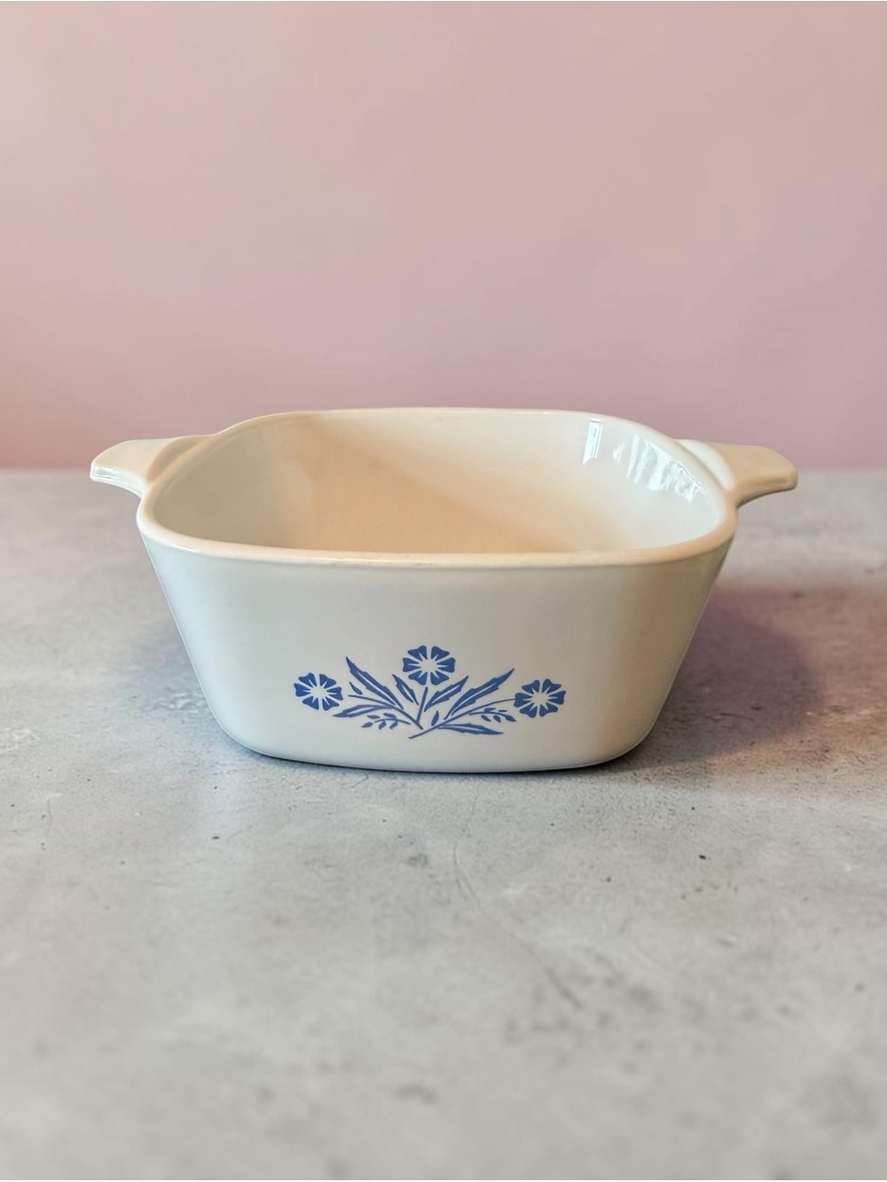 Corningware Vintage Cream Baking Dish with Blue Floral Motif 2 3/4 cup